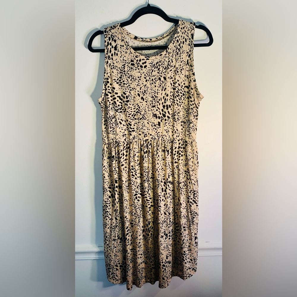 24/7 boho festive Leopard Print Sleeveless Dress Women’s size S